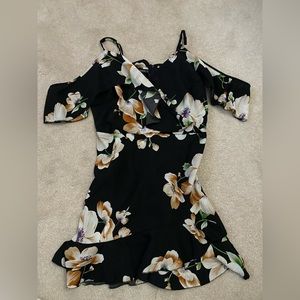 floral dress with beautiful feminine touches